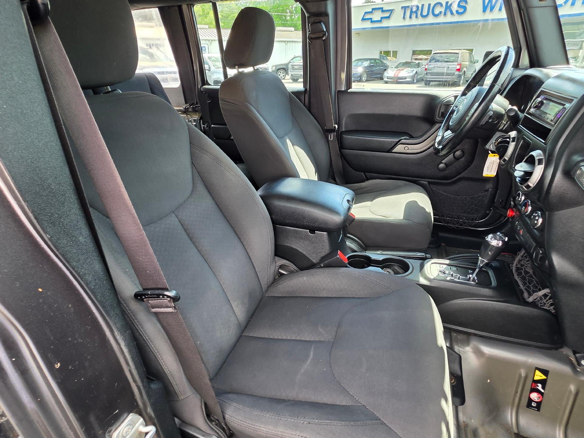 2016 Jeep Wrangler Unlimited Sport