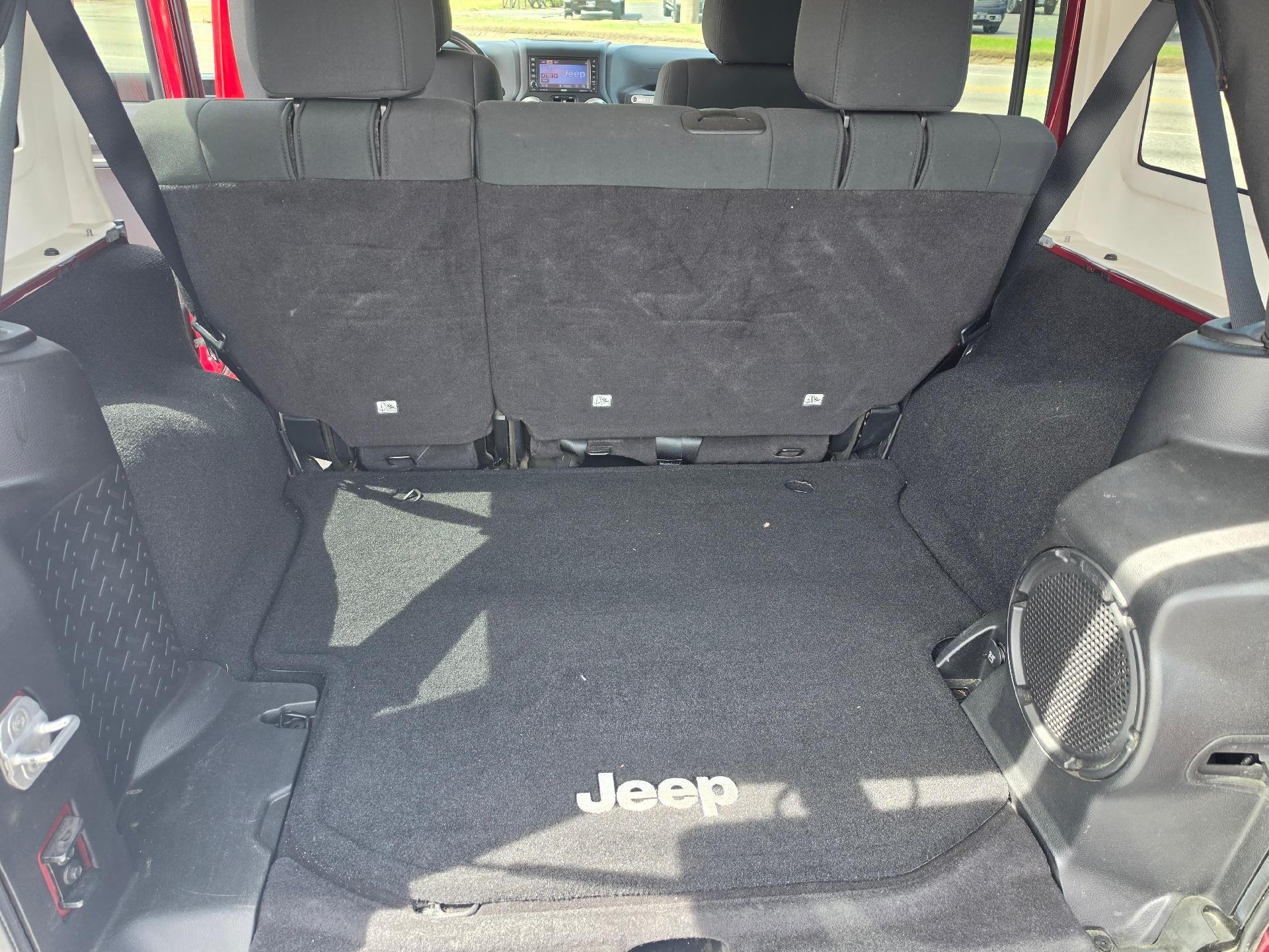 2012 Jeep Wrangler Unlimited Sahara