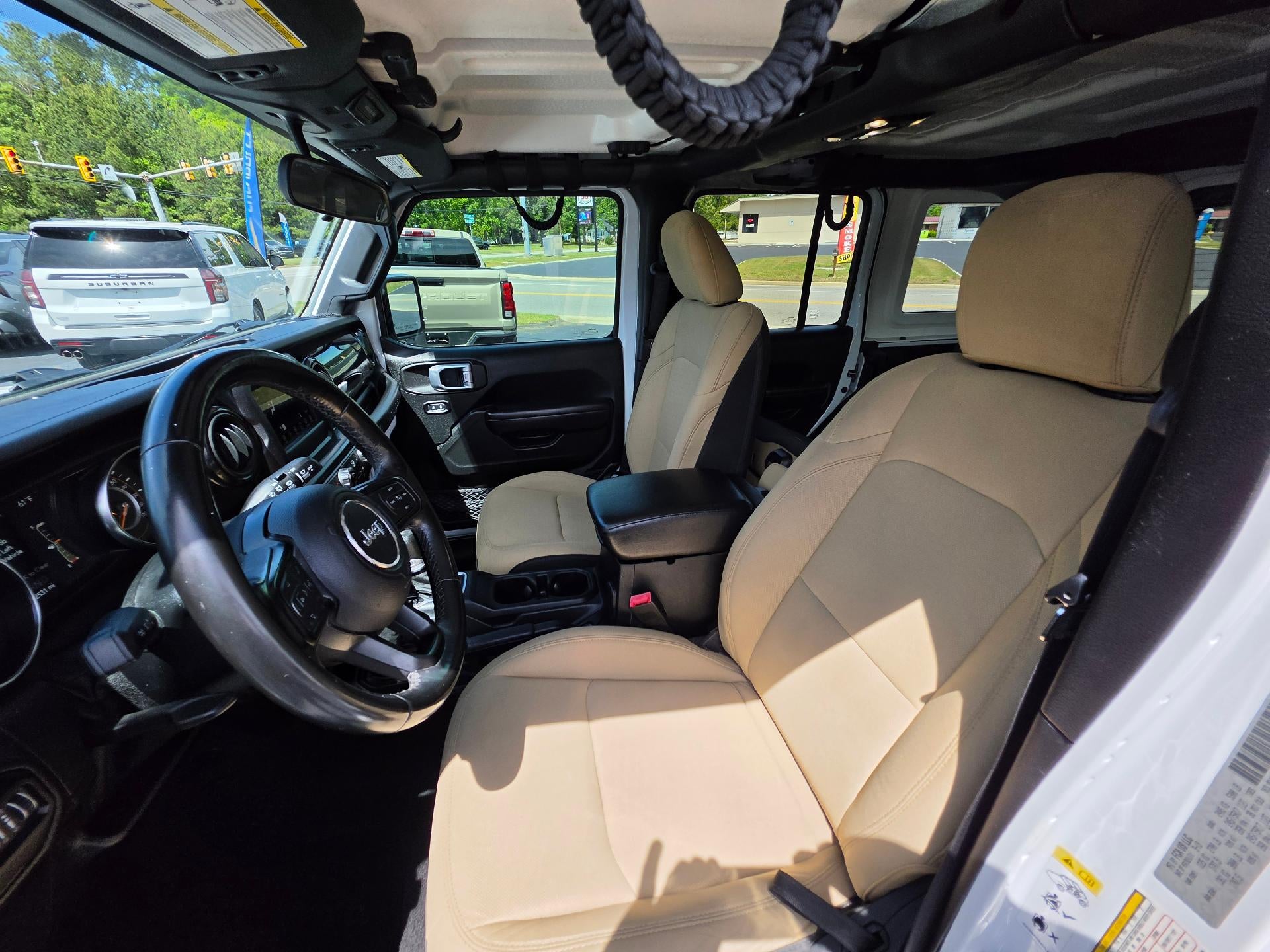 2020 Jeep Wrangler Unlimited Black and Tan