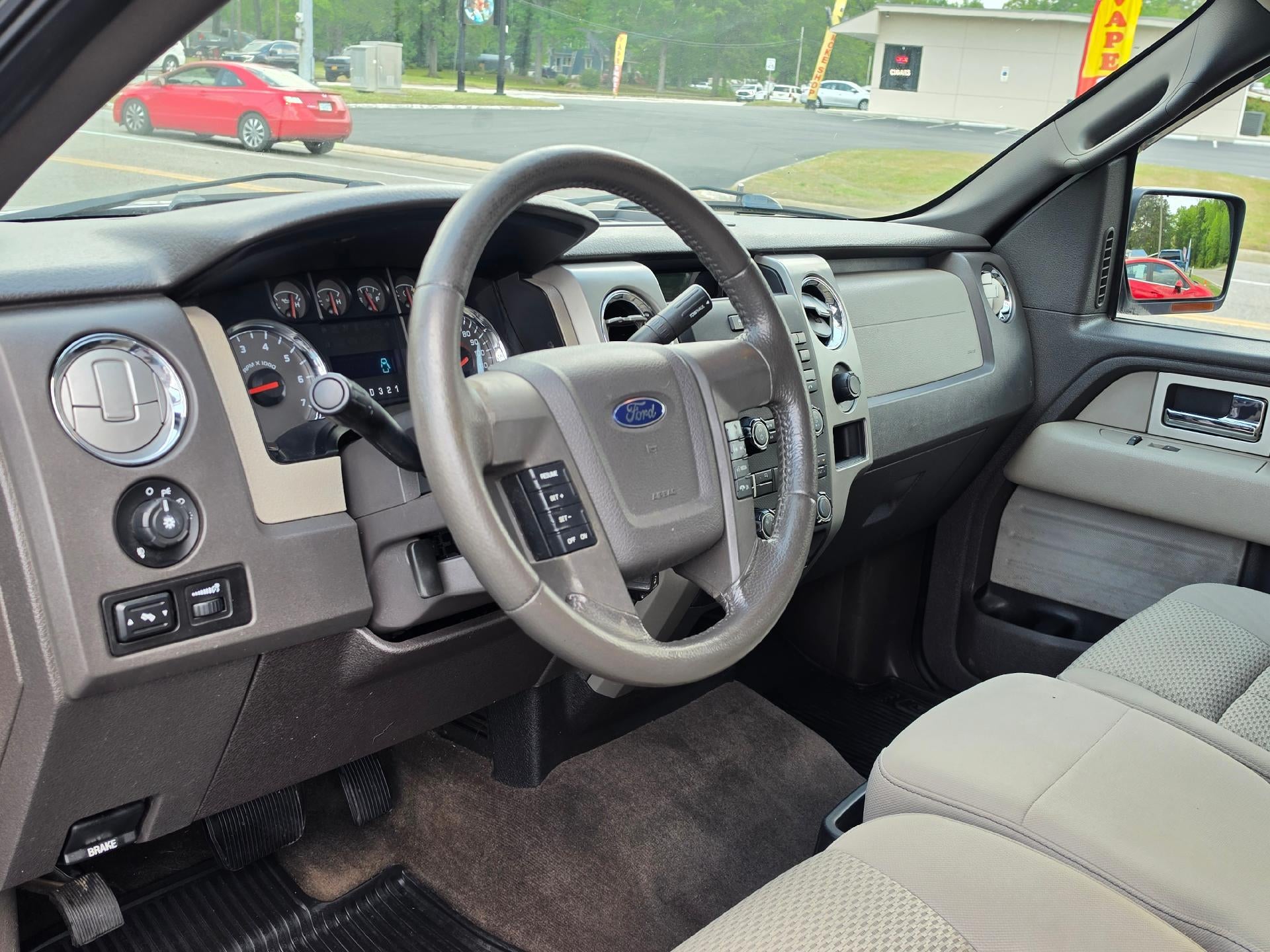 2010 Ford F-150 XL