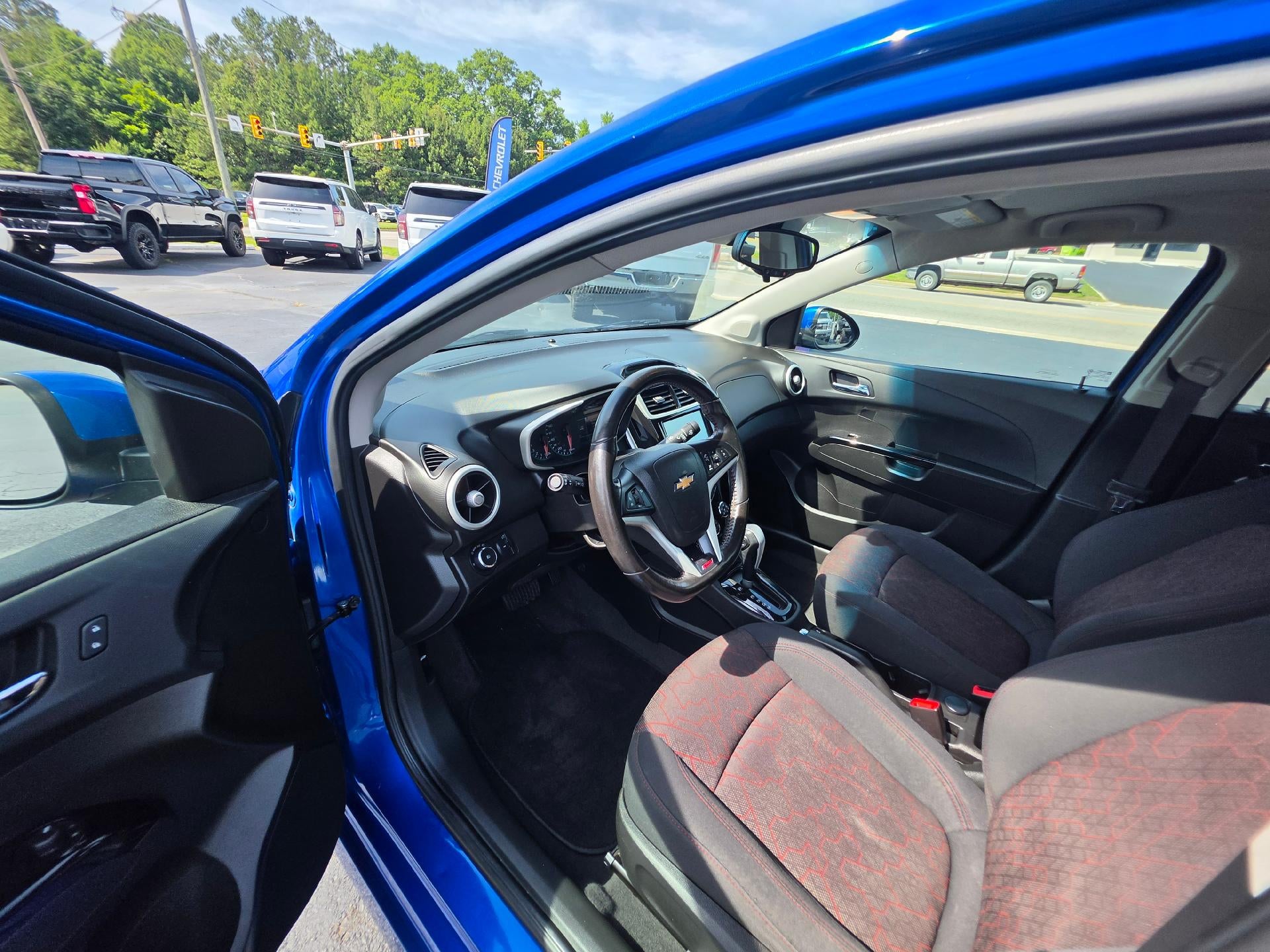 2017 Chevrolet Sonic LT