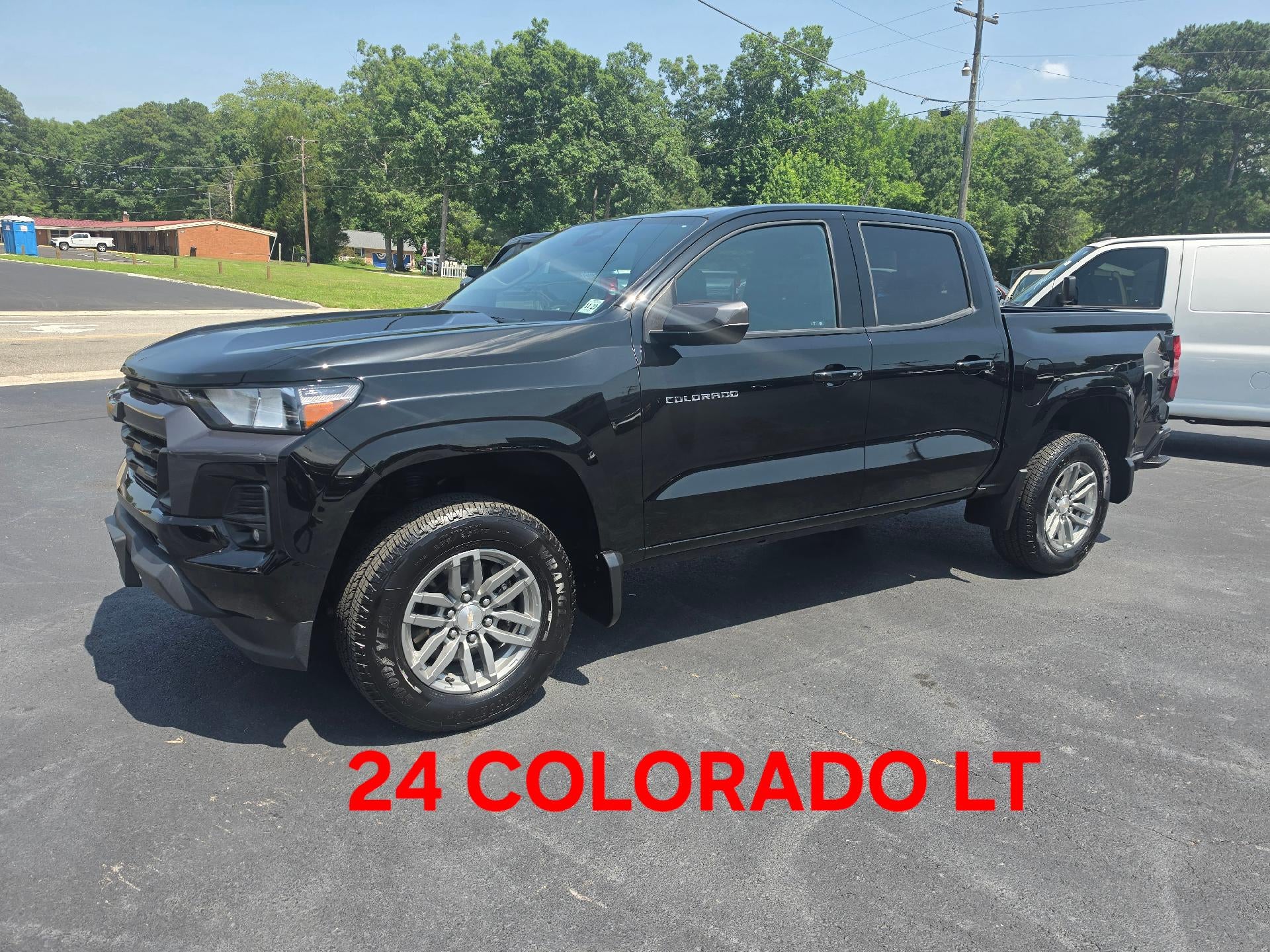 2024 Chevrolet Colorado LT