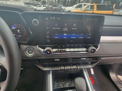 2025 Chevrolet Colorado WT/LT