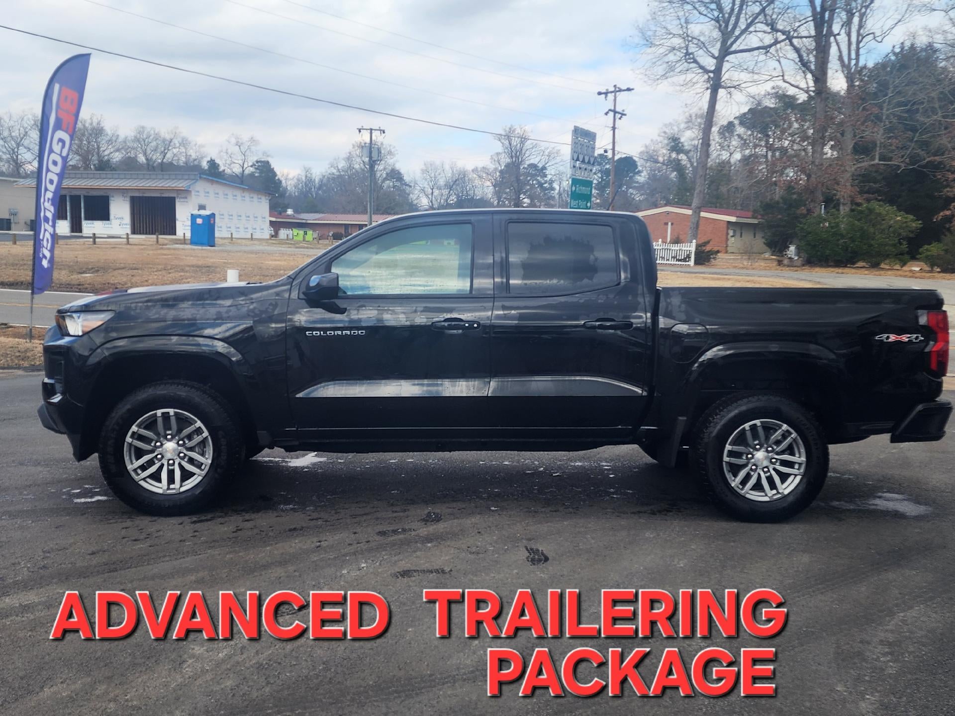 2025 Chevrolet Colorado WT/LT