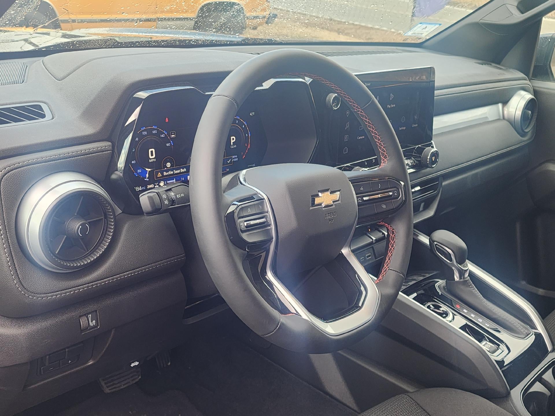 2025 Chevrolet Colorado WT/LT