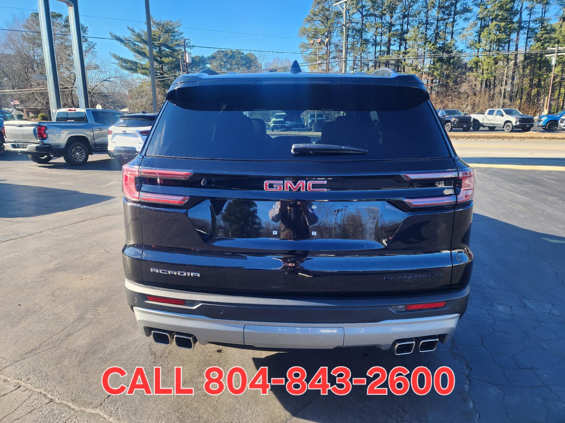 2024 GMC Acadia Elevation