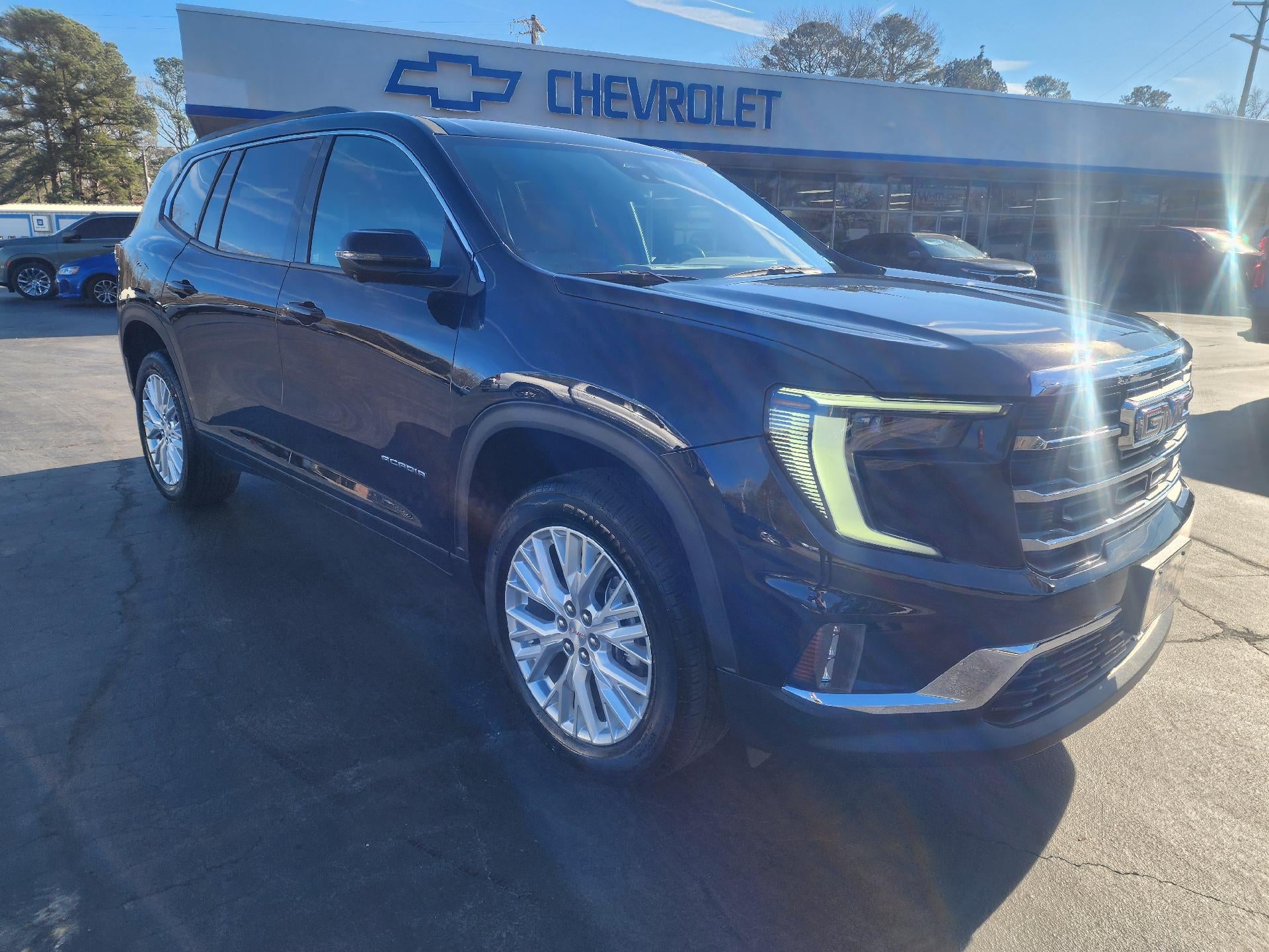 2024 GMC Acadia Elevation
