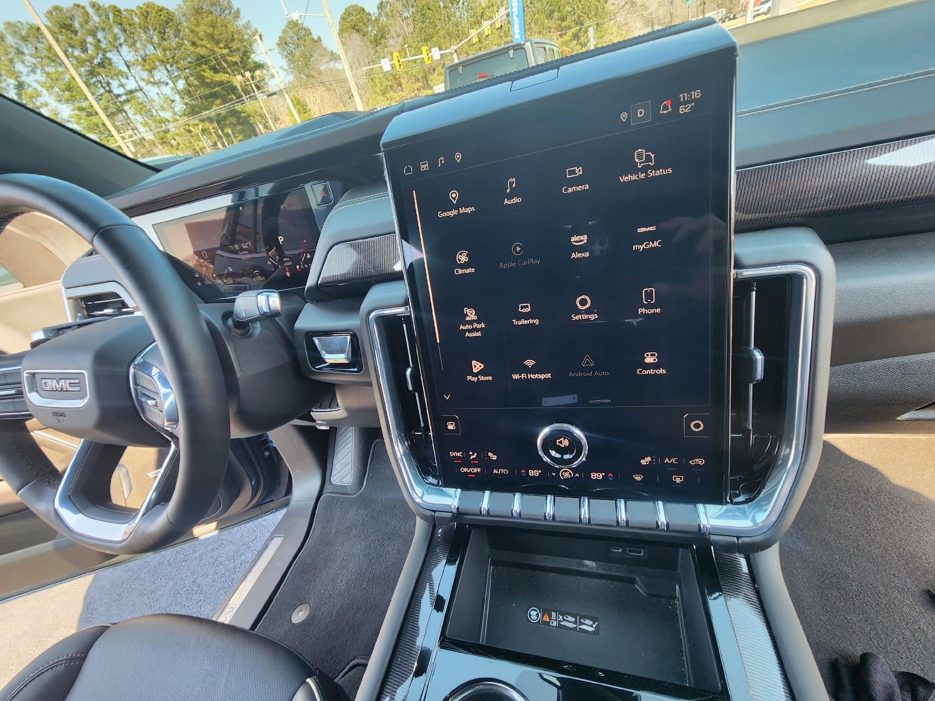 2025 GMC Yukon Elevation