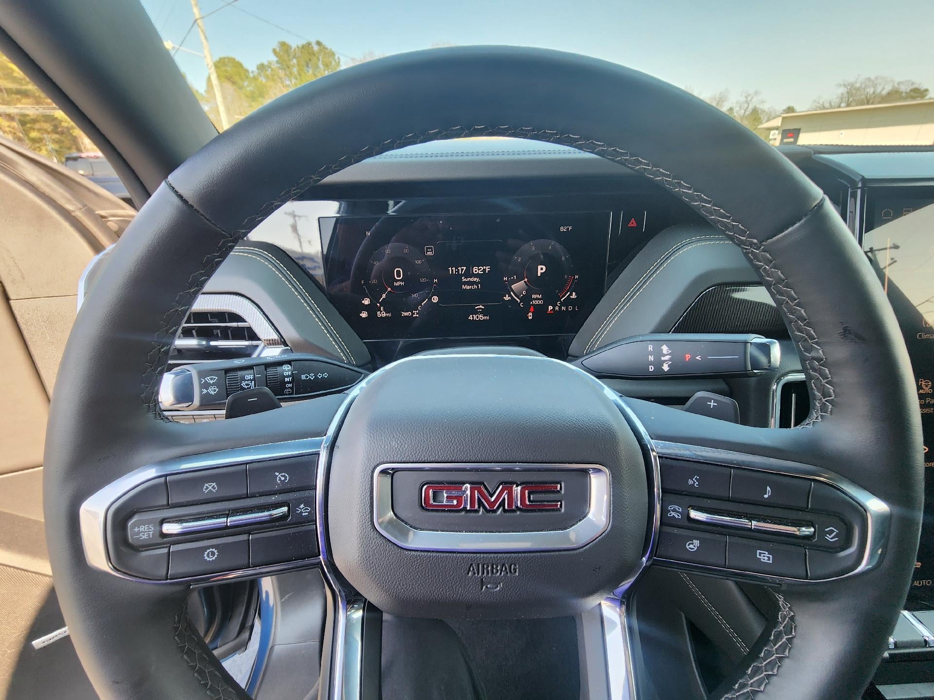 2025 GMC Yukon Elevation