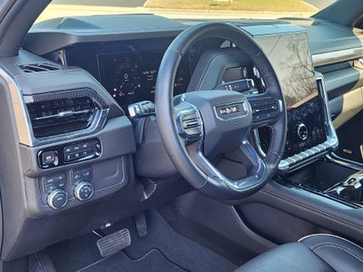 2025 GMC Yukon Elevation