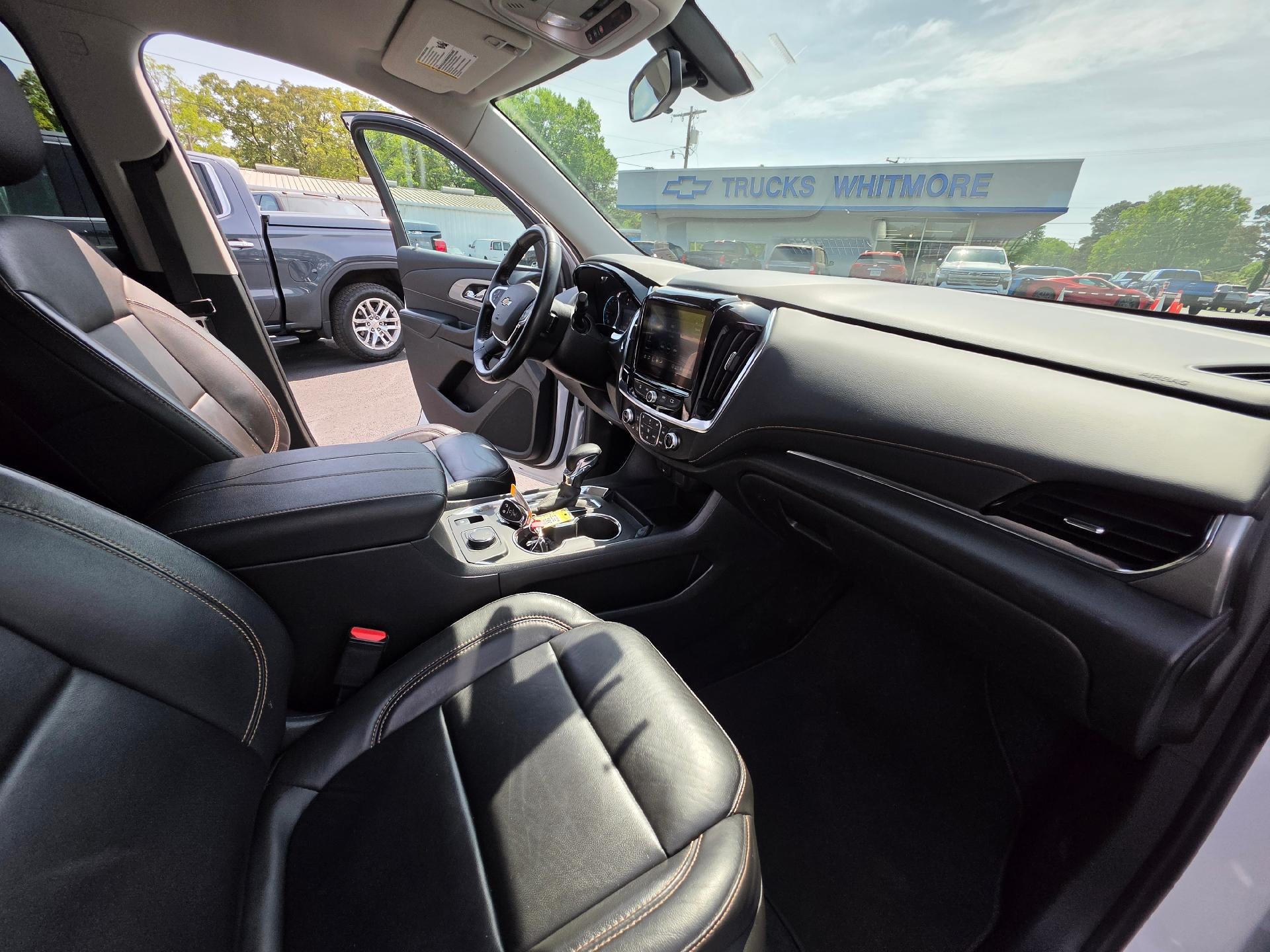 2021 Chevrolet Traverse LT Leather