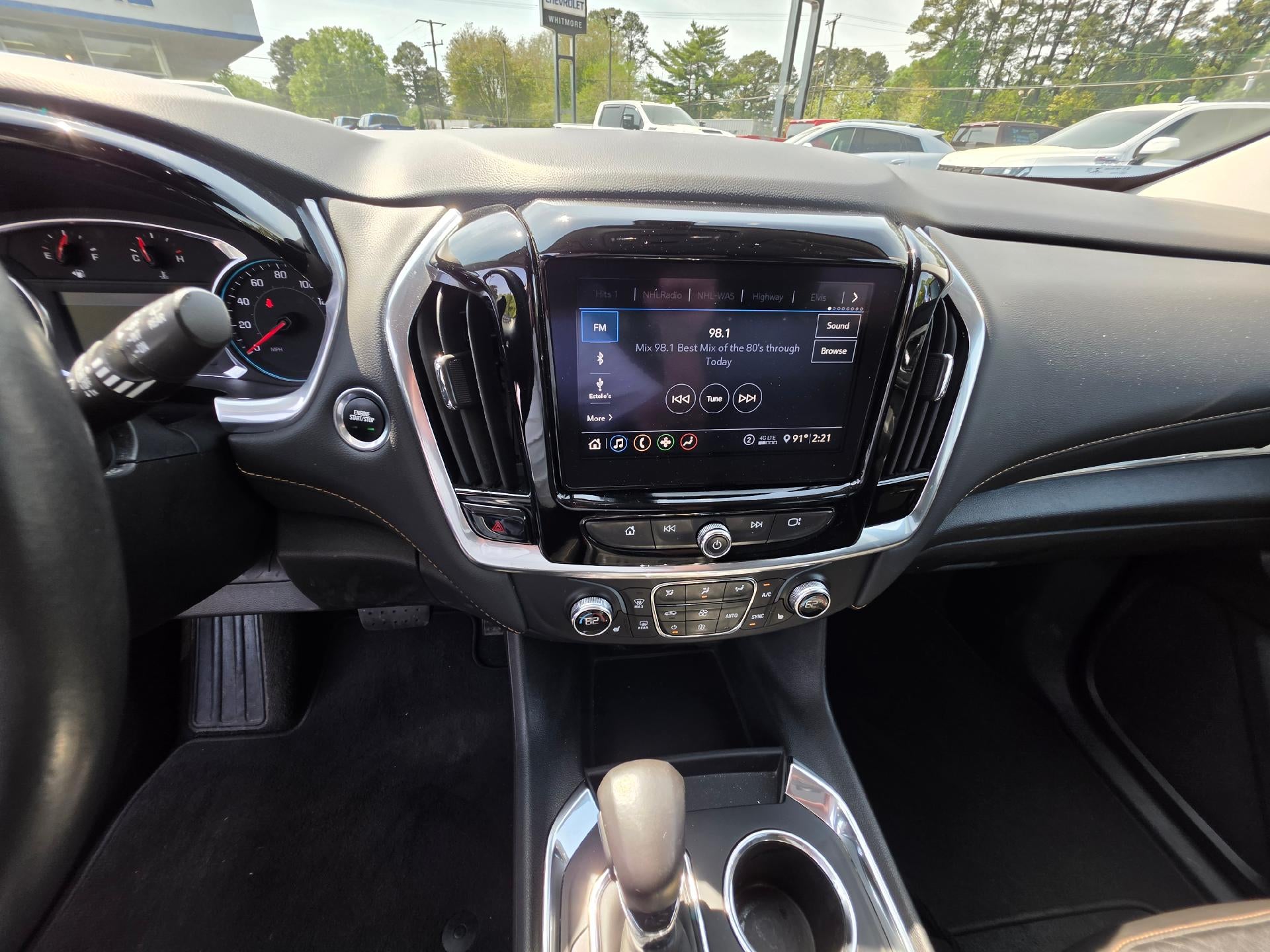 2021 Chevrolet Traverse LT Leather