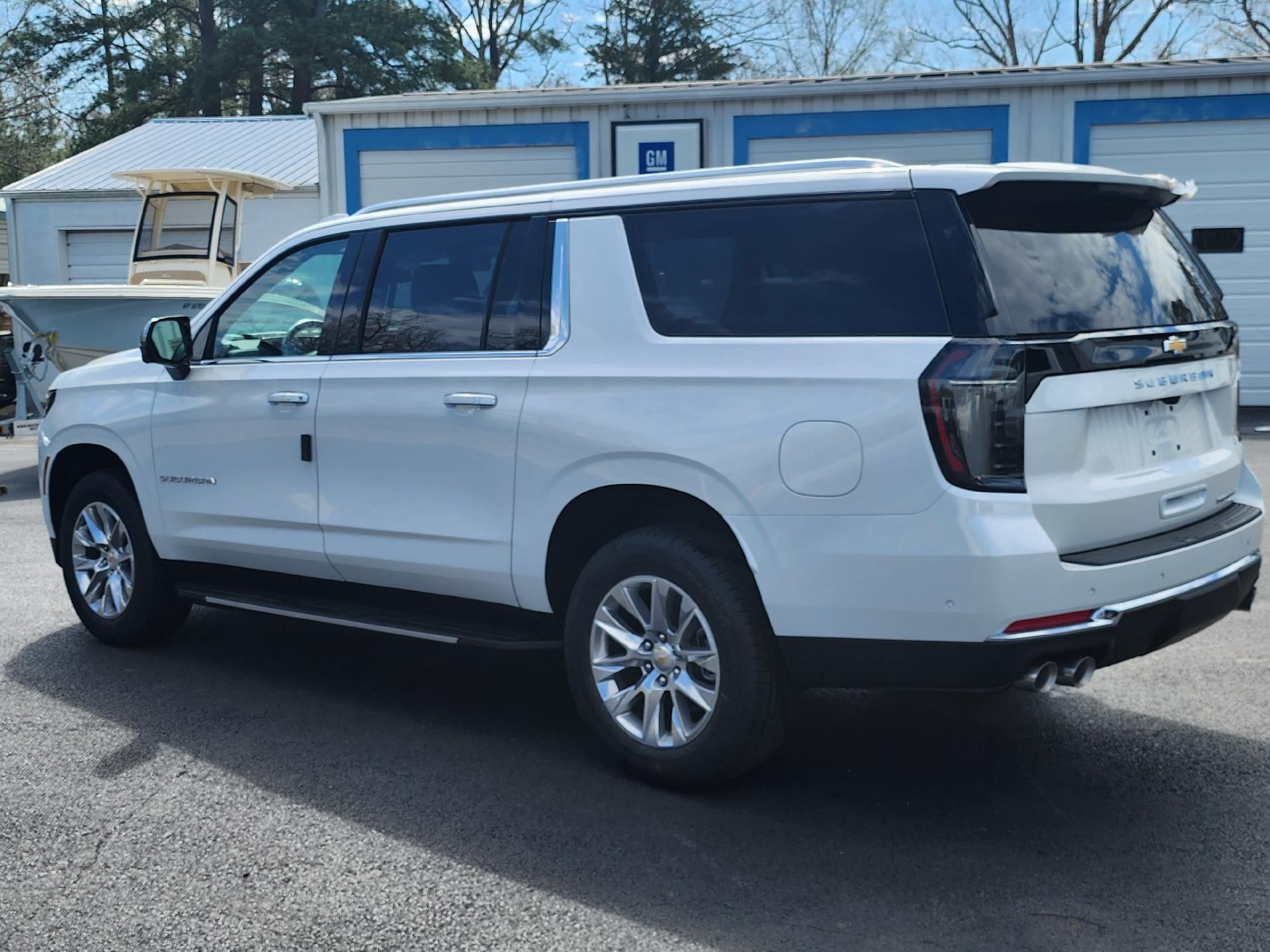 2025 Chevrolet Suburban Premier