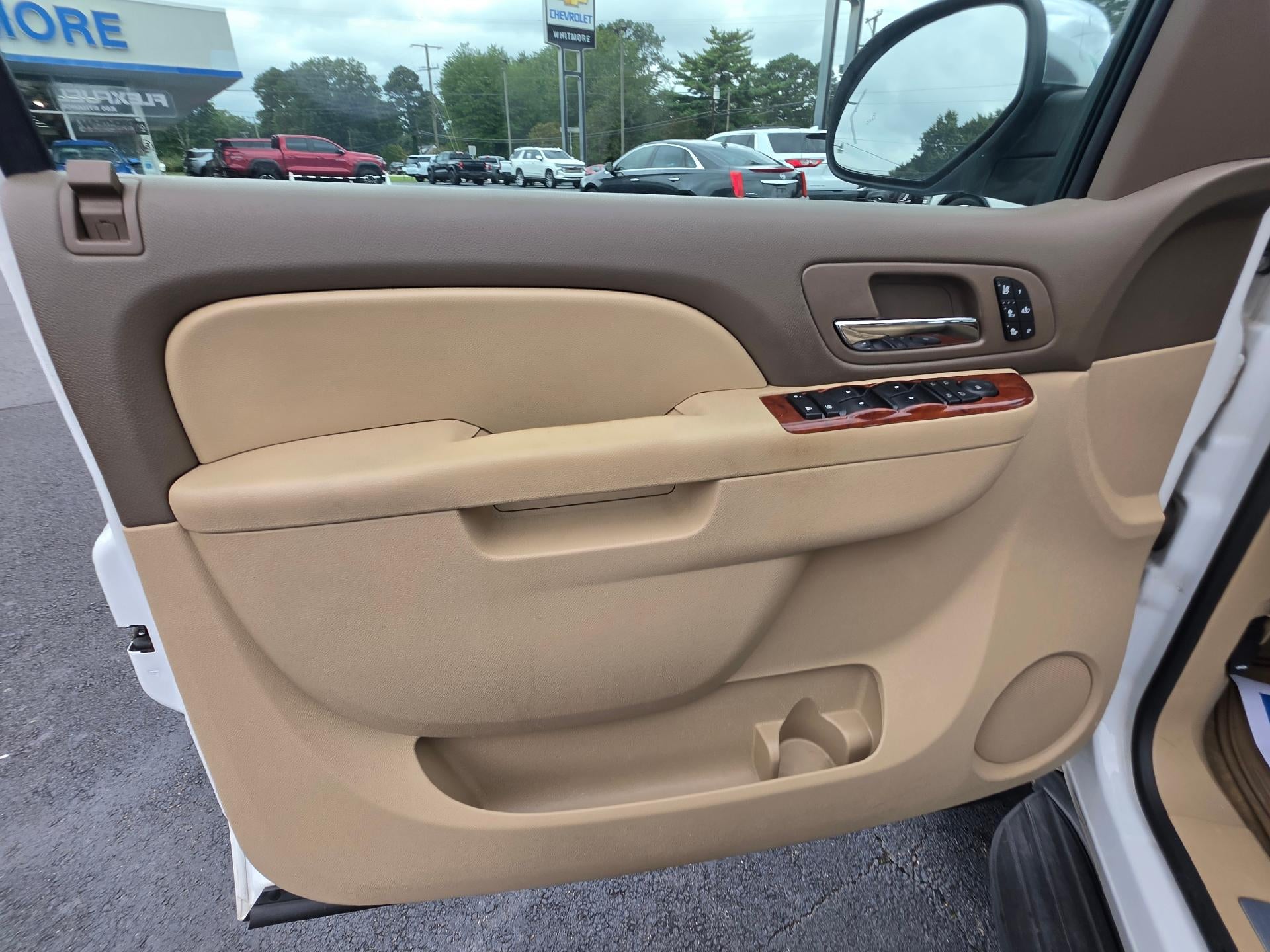 2014 Chevrolet Suburban LTZ