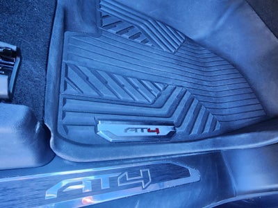 2025 GMC Sierra 3500 HD AT4