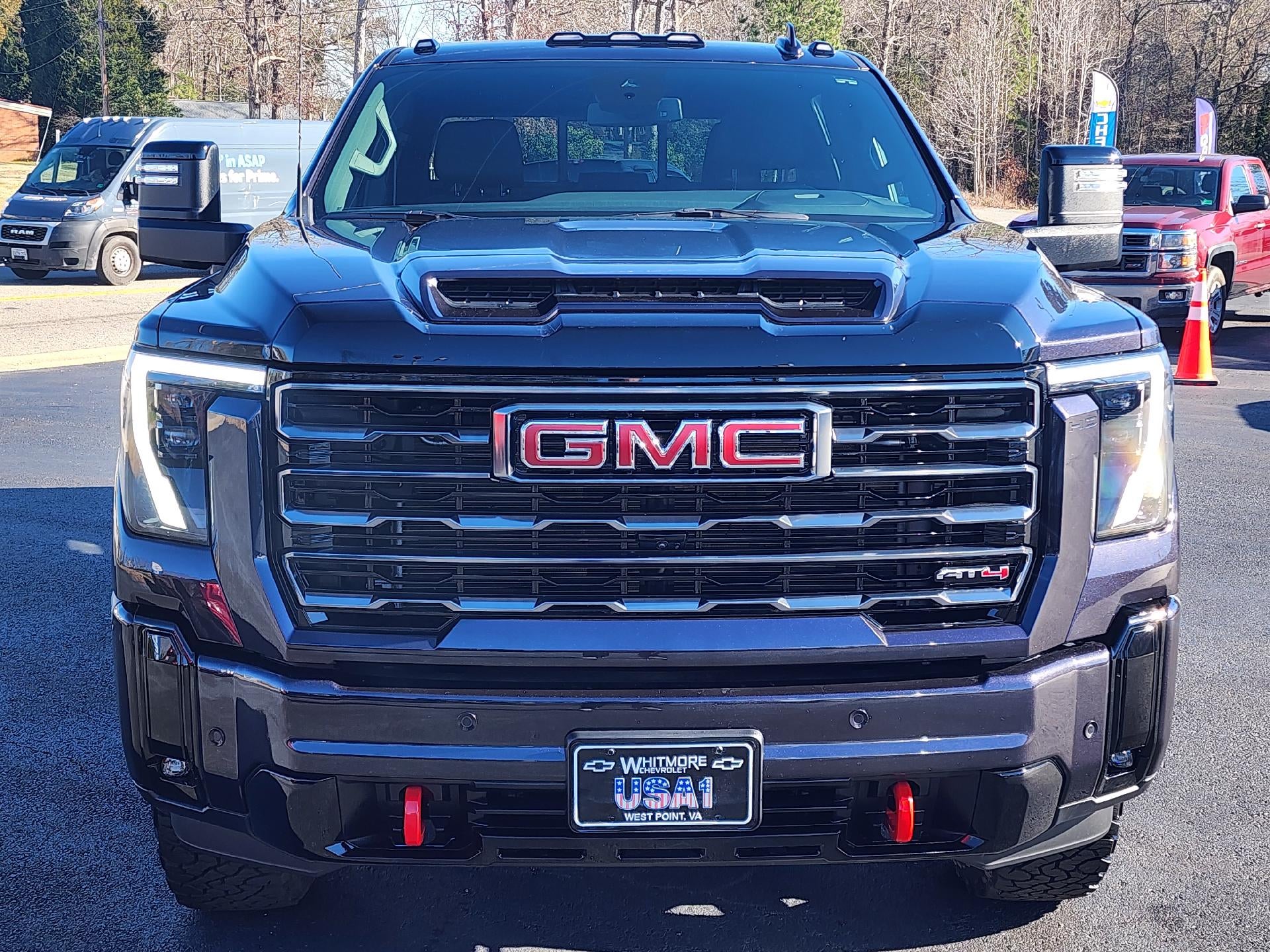 2025 GMC Sierra 3500 HD AT4