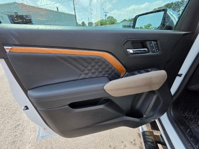 2024 GMC Canyon Denali