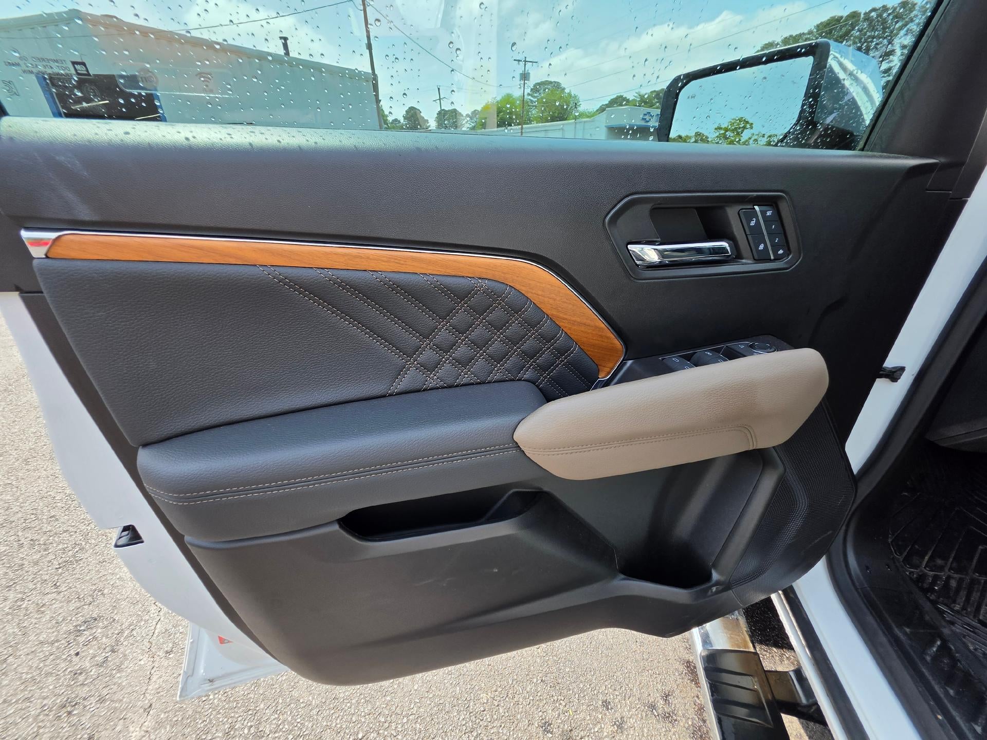2024 GMC Canyon Denali