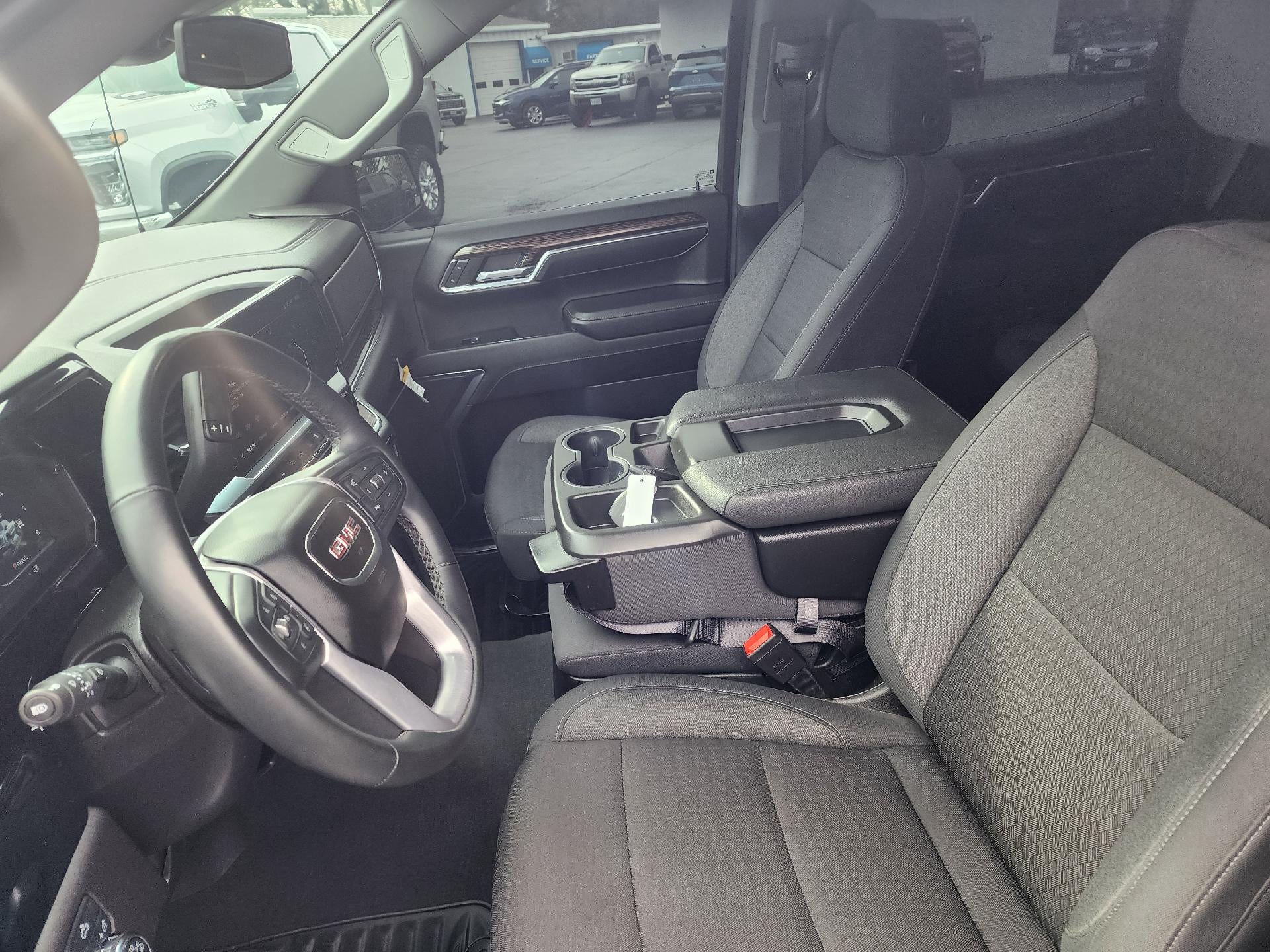 2023 GMC Sierra 1500 SLE