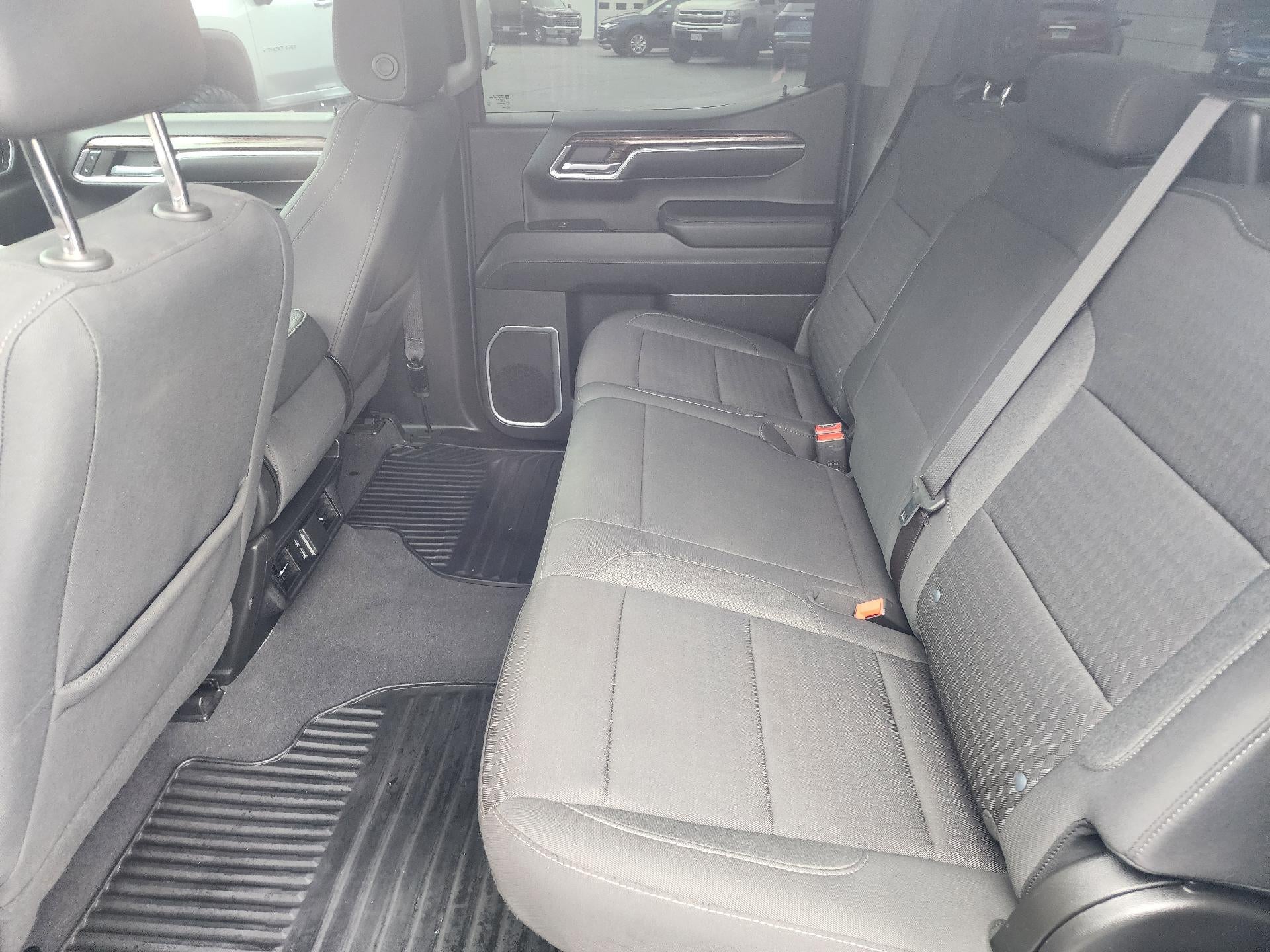 2023 GMC Sierra 1500 SLE