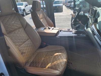 2022 Cadillac Escalade ESV Premium Luxury