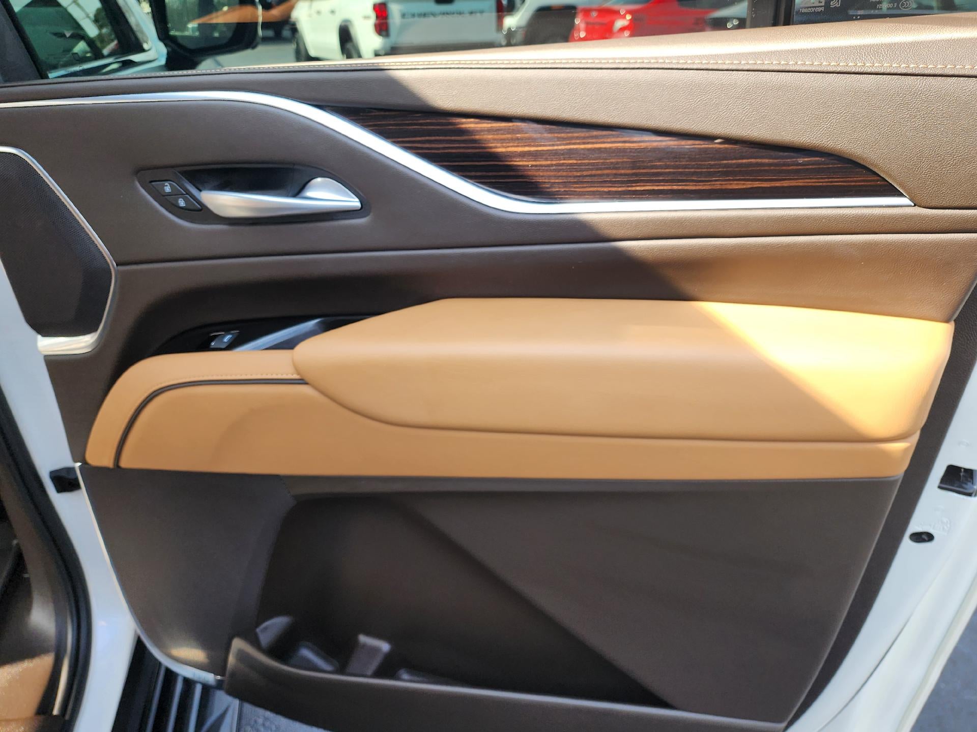 2022 Cadillac Escalade ESV Premium Luxury