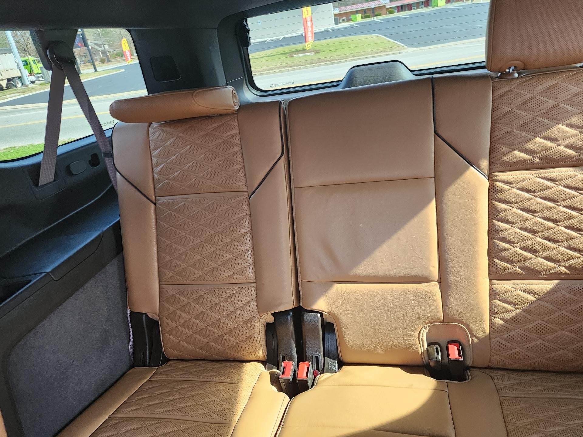 2022 Cadillac Escalade ESV Premium Luxury