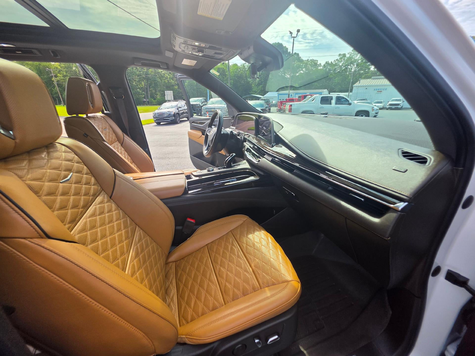 2022 Cadillac Escalade Premium Luxury