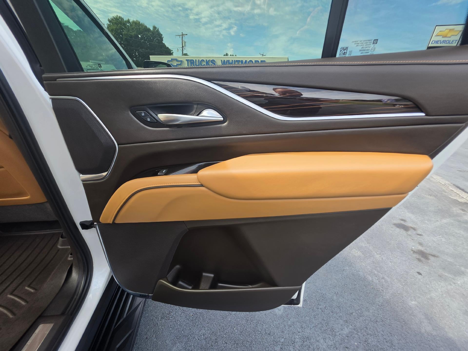 2022 Cadillac Escalade Premium Luxury