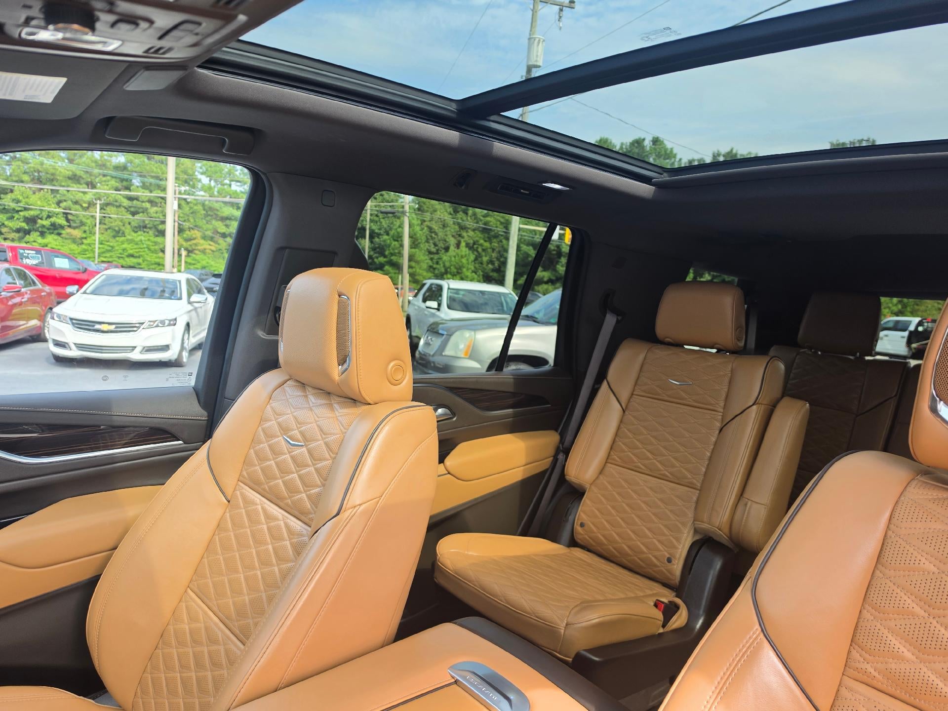 2022 Cadillac Escalade Premium Luxury