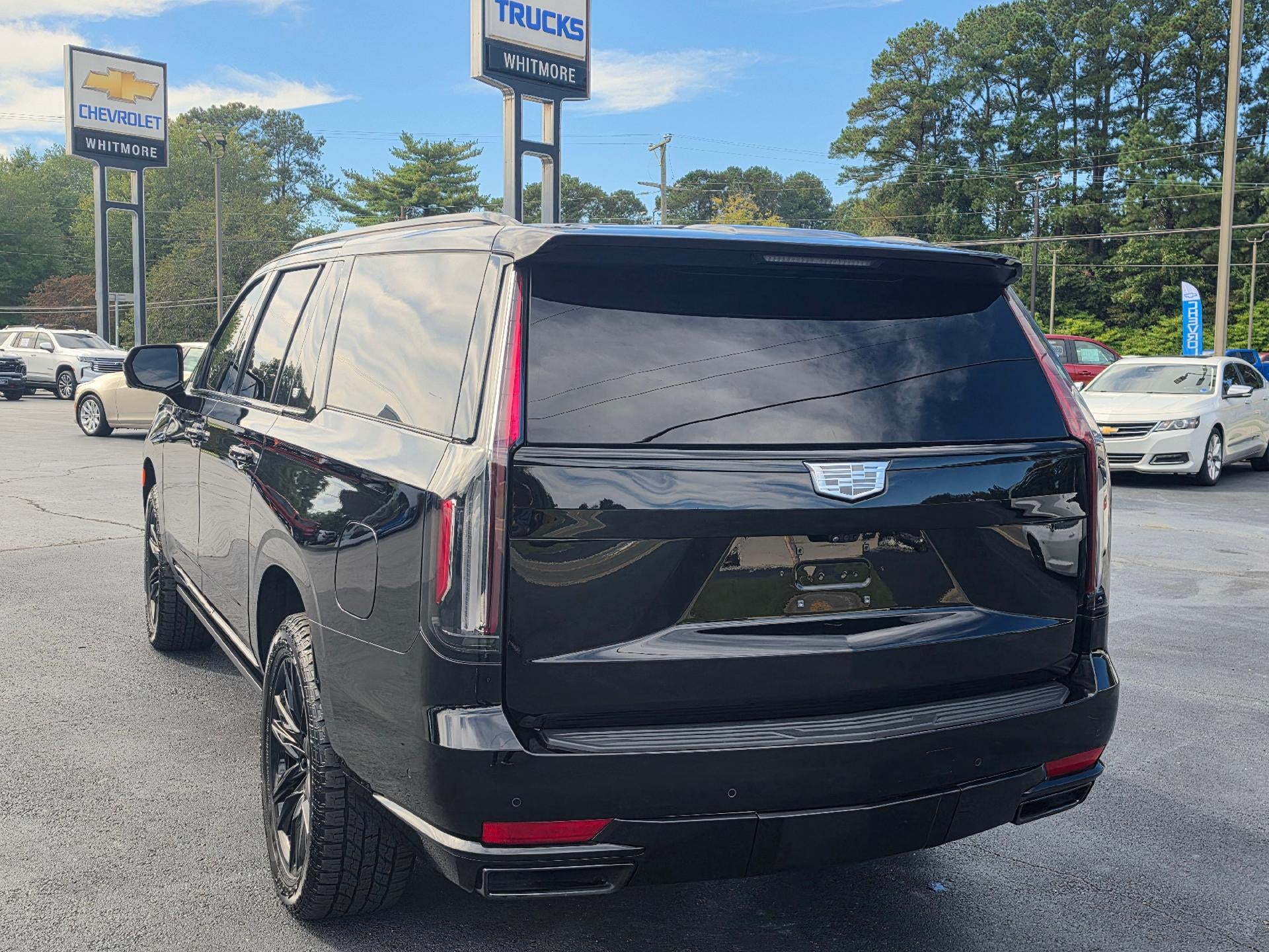 2024 Cadillac Escalade ESV Sport