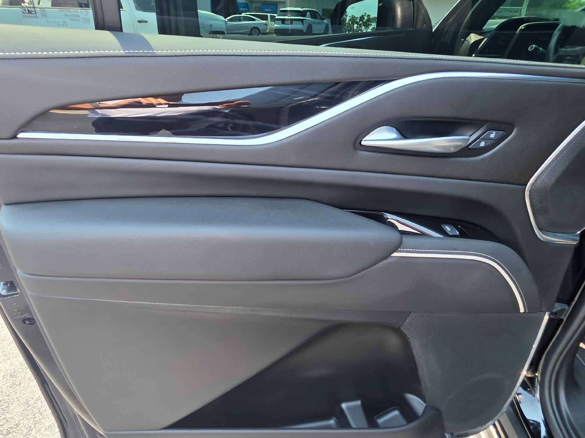 2024 Cadillac Escalade ESV Sport