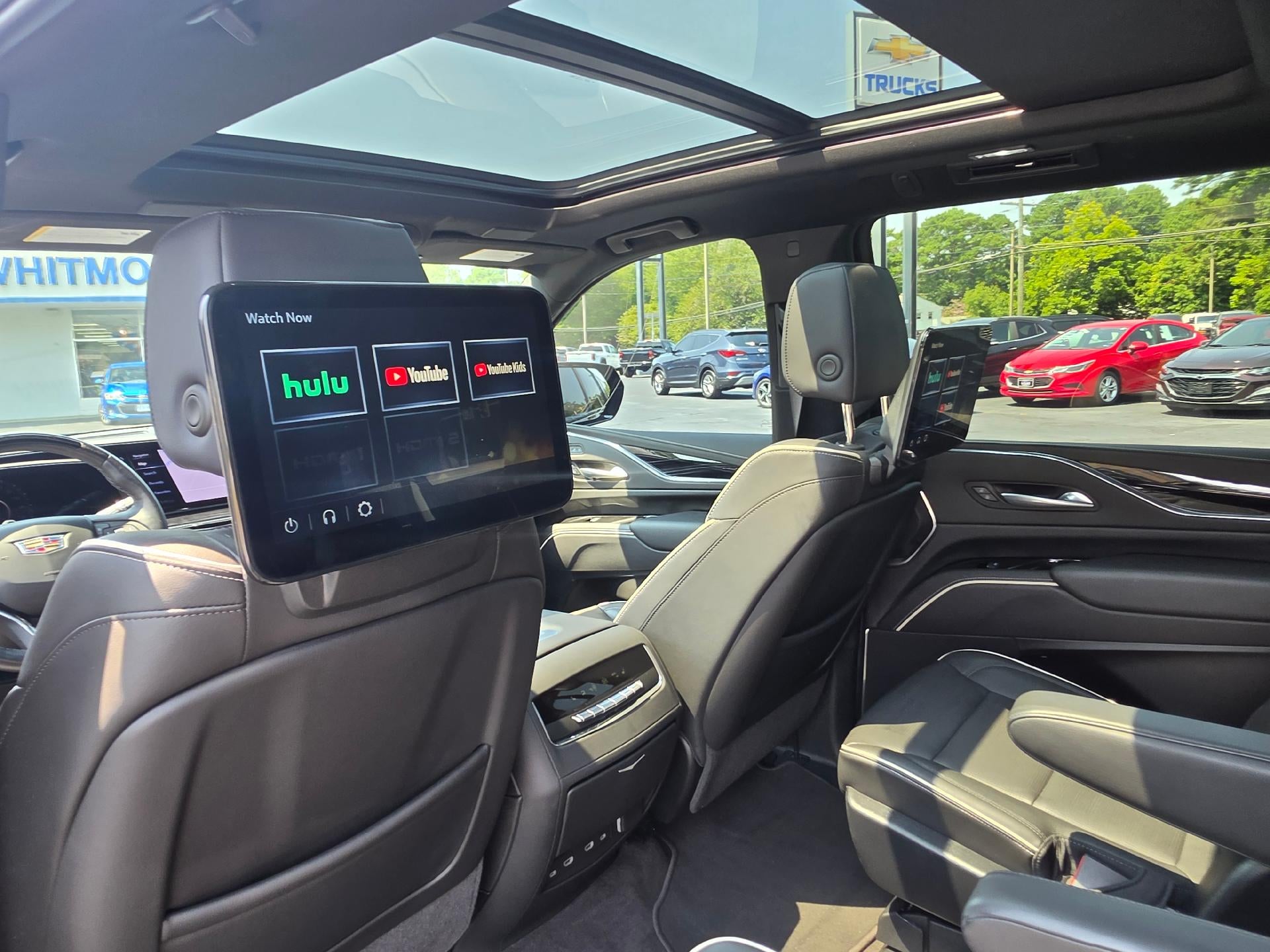 2024 Cadillac Escalade ESV Sport