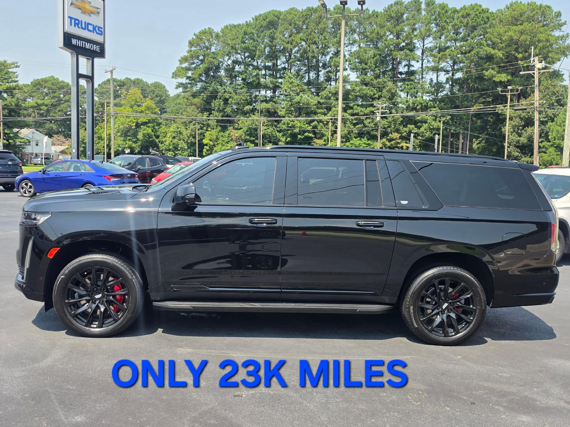 2024 Cadillac Escalade ESV Sport