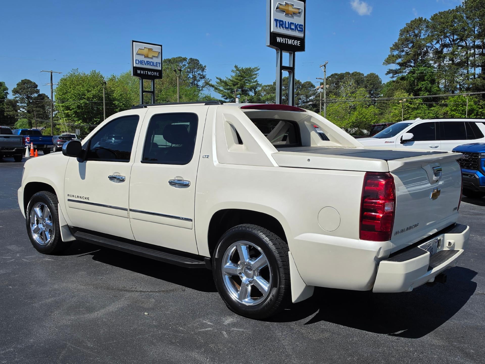2012 Chevrolet Avalanche LTZ