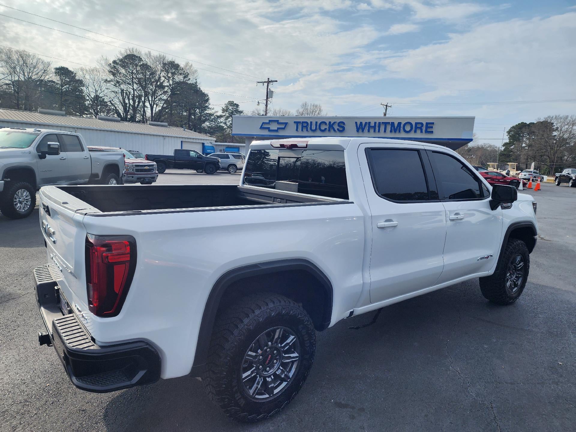 2024 GMC Sierra 1500 AT4X