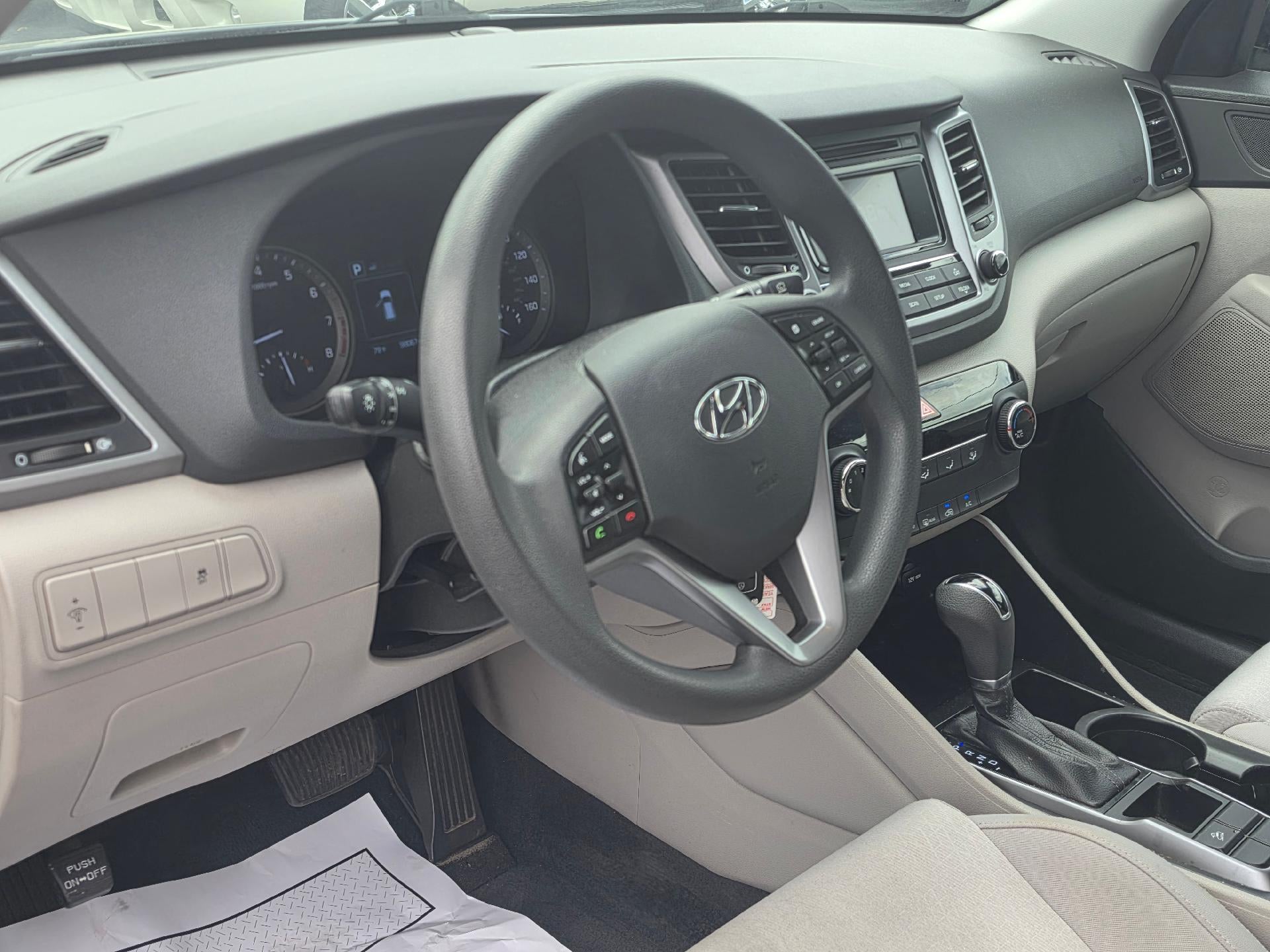 2017 Hyundai Tucson SE