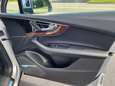 2018 Audi Q7 Premium Plus